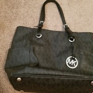 Michael kors large bag